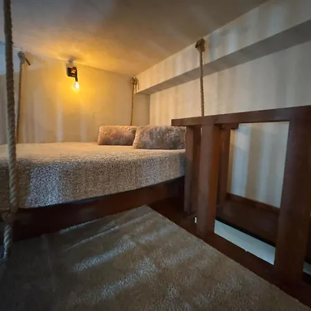 Stodola Z Jacuzzi,sauna W Centrum Apartman