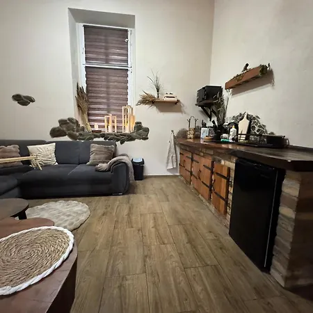 Stodola Z Jacuzzi,sauna W Centrum Apartman *